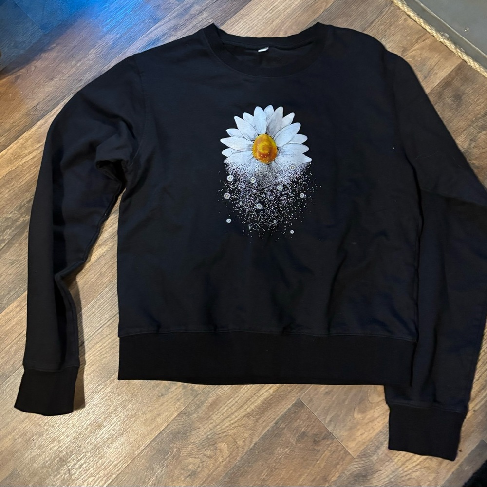 Black Crop/Sweat Top